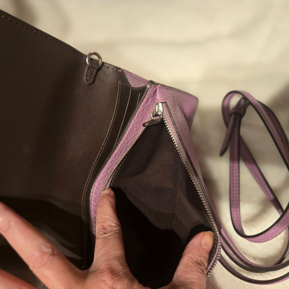 Coach crossbody - Picture 7 of 12